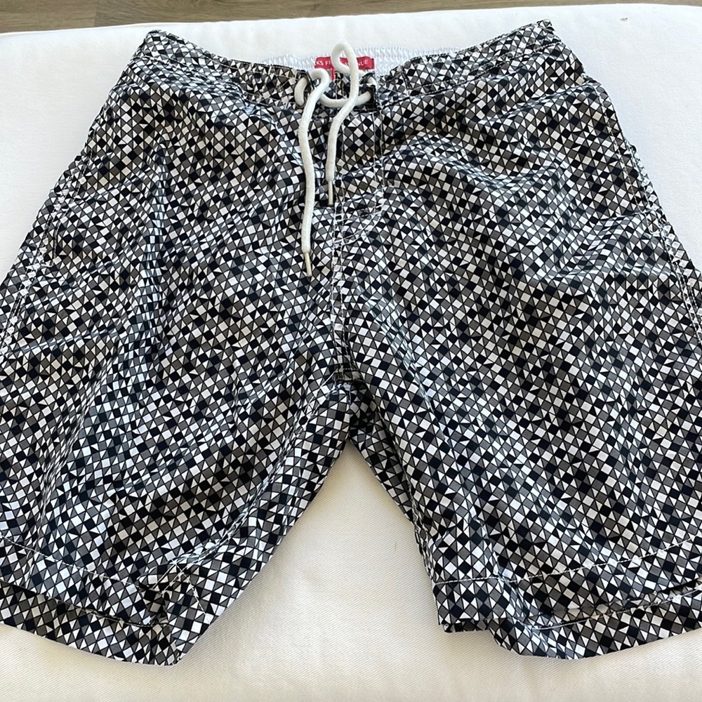 Saks fifth avenue mens swim trunk